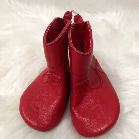 NWOT Old Navy Baby Red  Booties Sz 12-18 Months - Picture 3 of 11